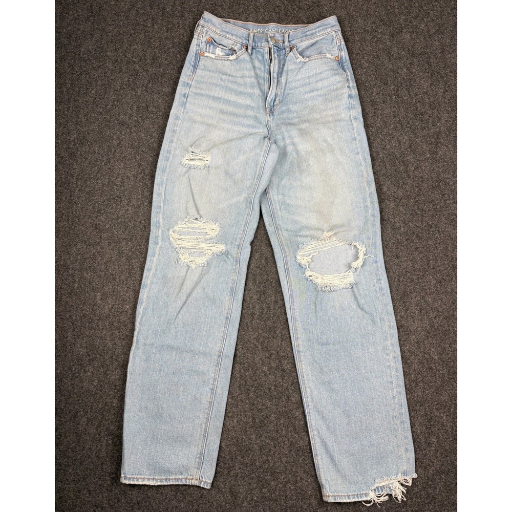 American Eagle Distressed Straight Leg Light Wash Jeans Women's Size 4 Regular